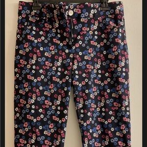 Floral Print Women's Capris